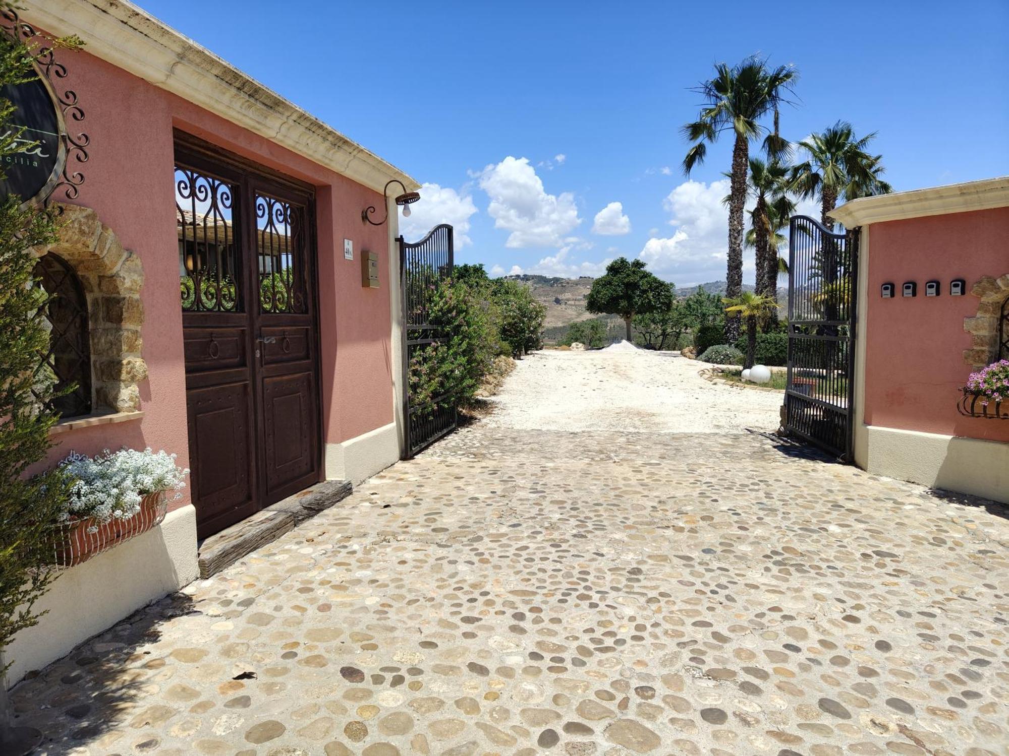 Vakantiehuis Colle Dei Rustici Ospitalita In Sicilia Villaggio Mosè
